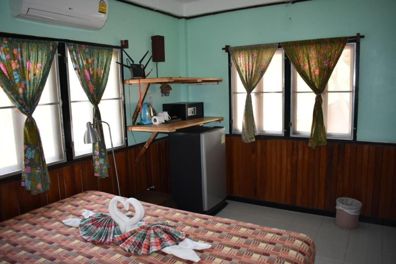 Thongtapan Resort Chaloklum Bagian luar foto